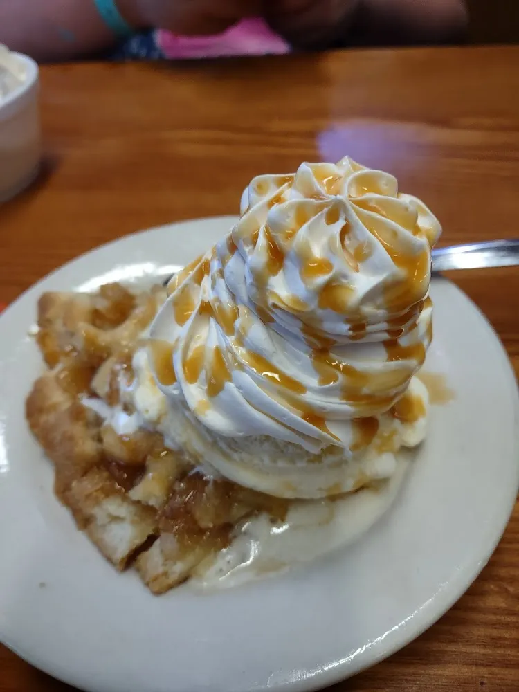 Apple Pie Ala Mode